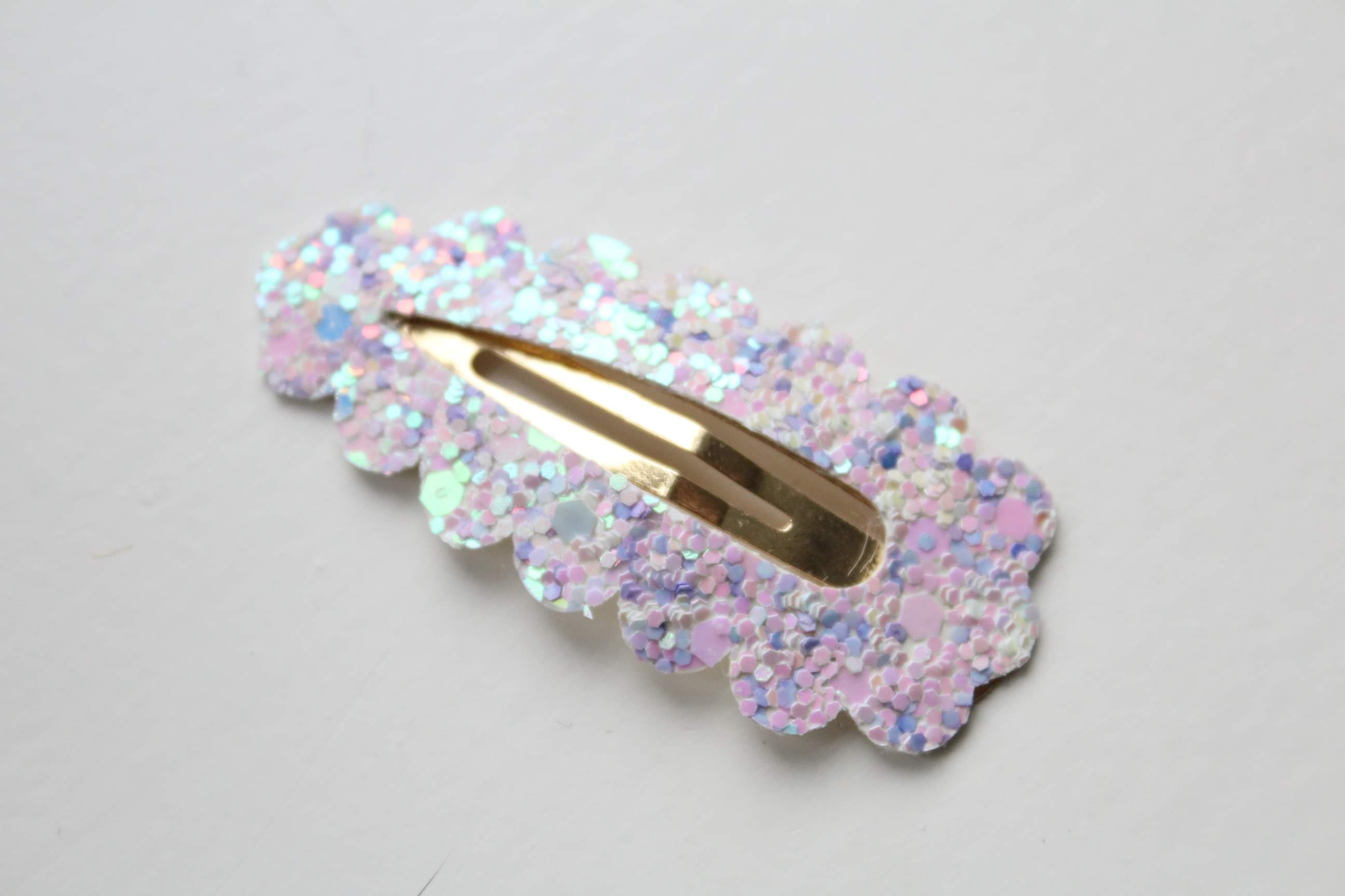 Glitter scalloped snappy clips | 20 Colours