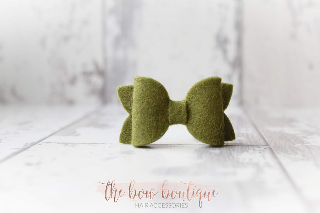 Mini deluxe felt bows | 25 Colours | Clip or headband
