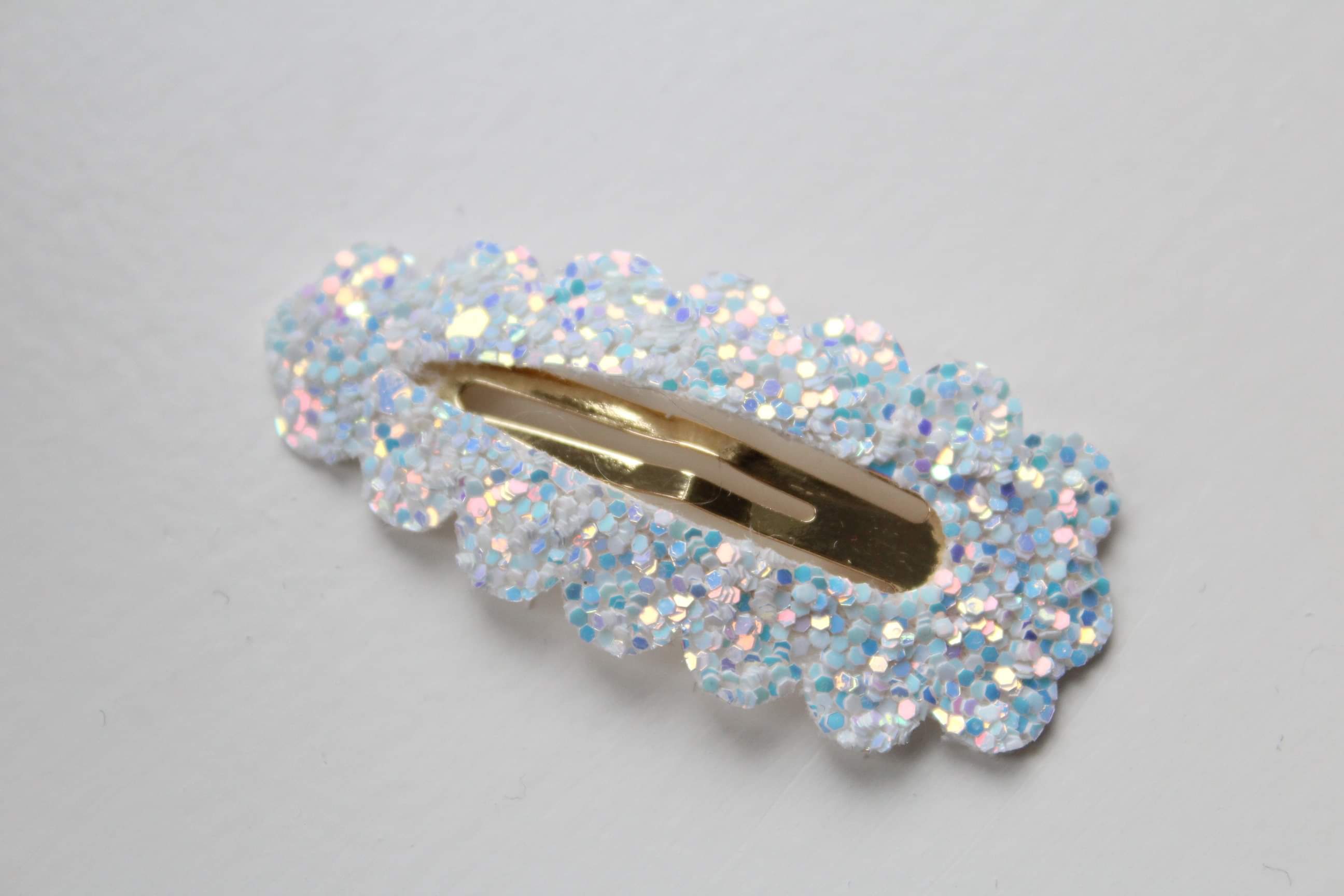 Glitter scalloped snappy clips | 20 Colours