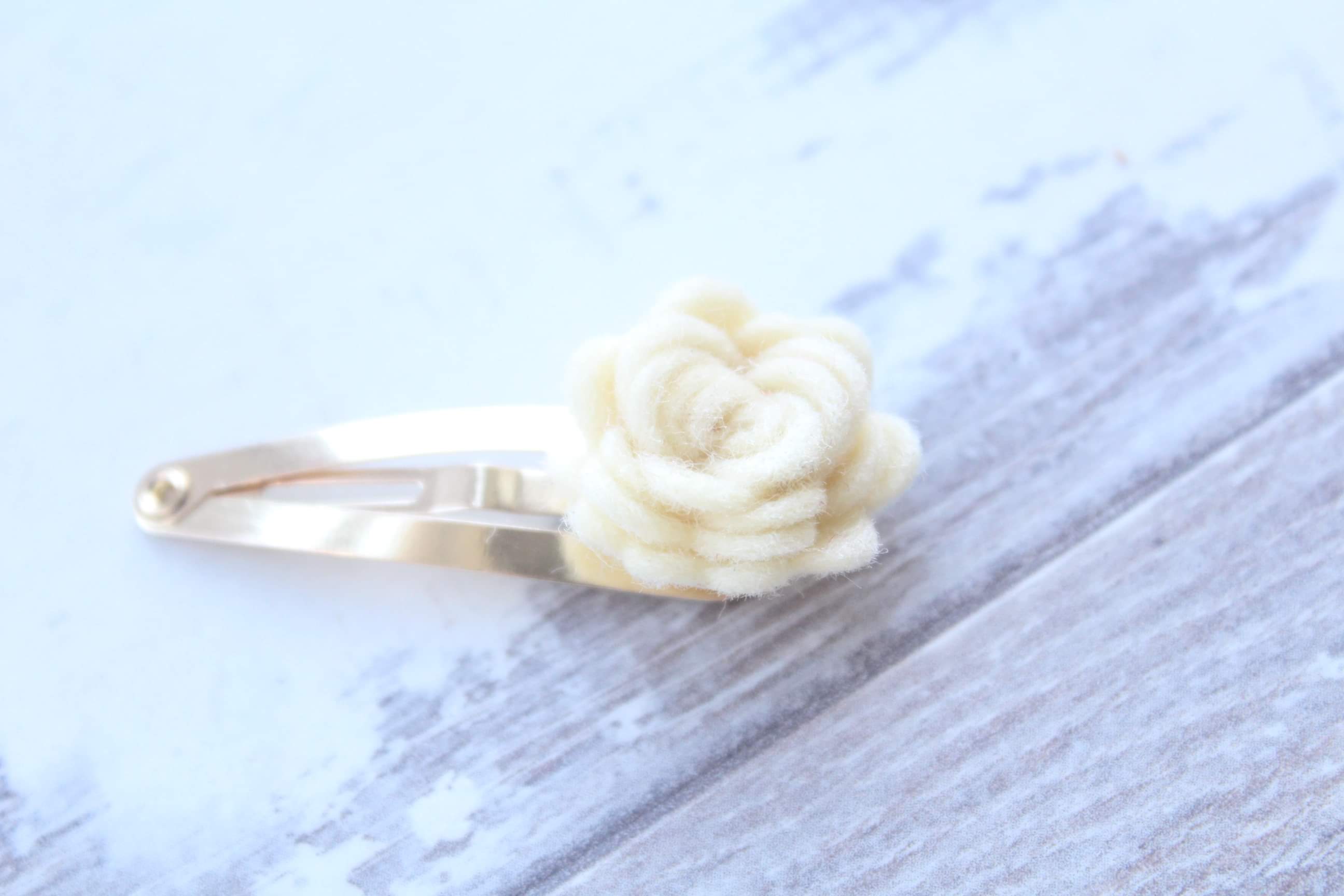 My first mini flower snappy clips | 24 Colours