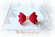 Load image into Gallery viewer, Red mini baby gold centre felt bow clip