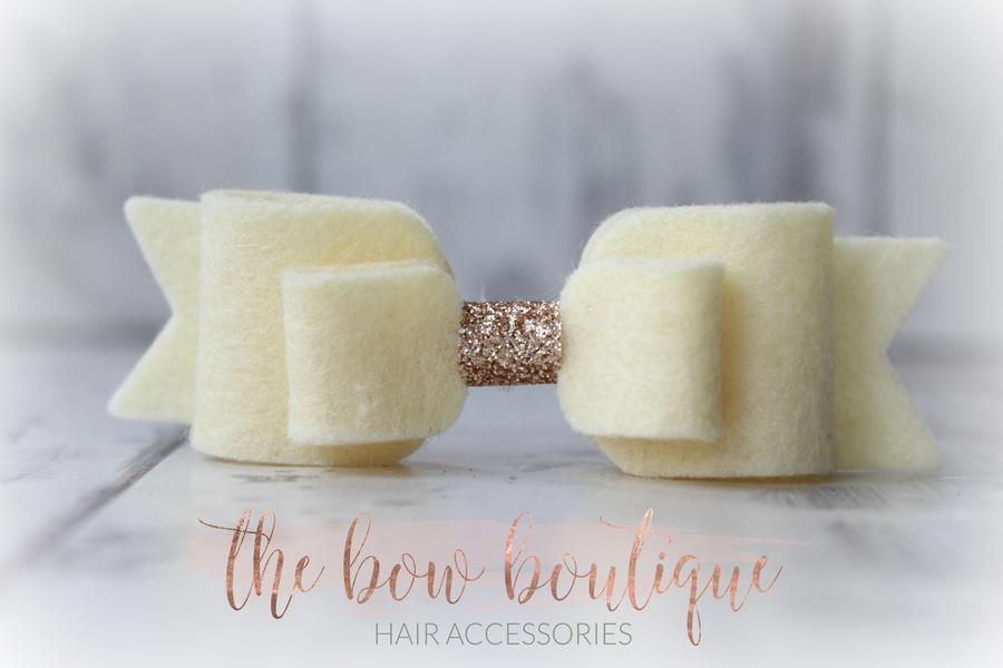 Double felt bows with gold centre | 25 colours | Clip or headband